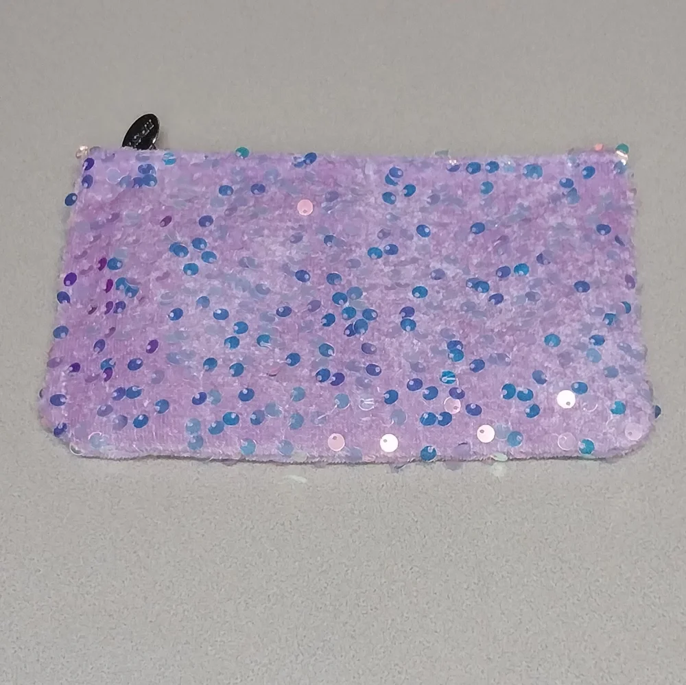 NEW ipsy purple sequin cosmetic bag